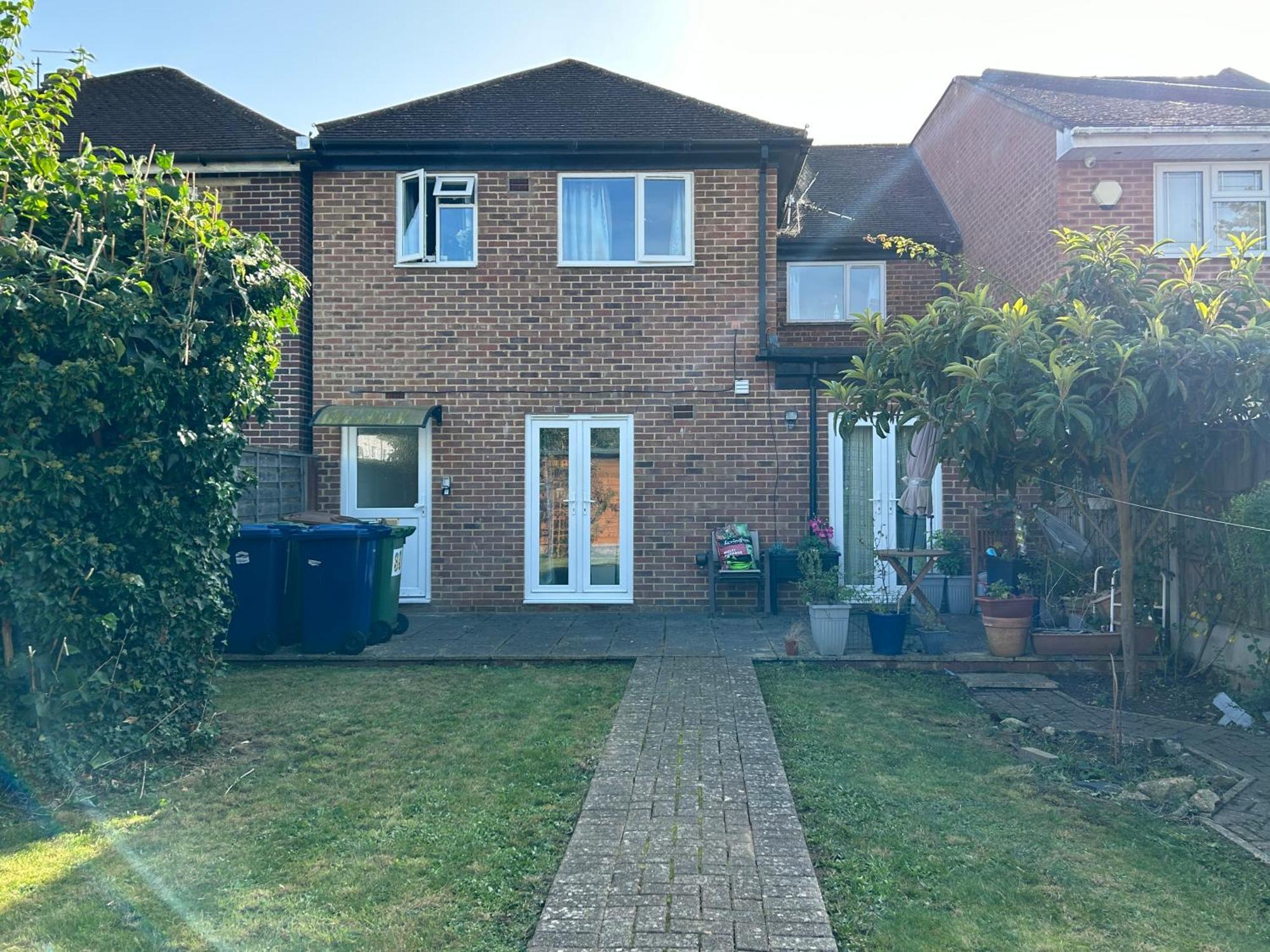 Lovely Serviced Apartment, Free Parking, Oxford Eksteriør billede