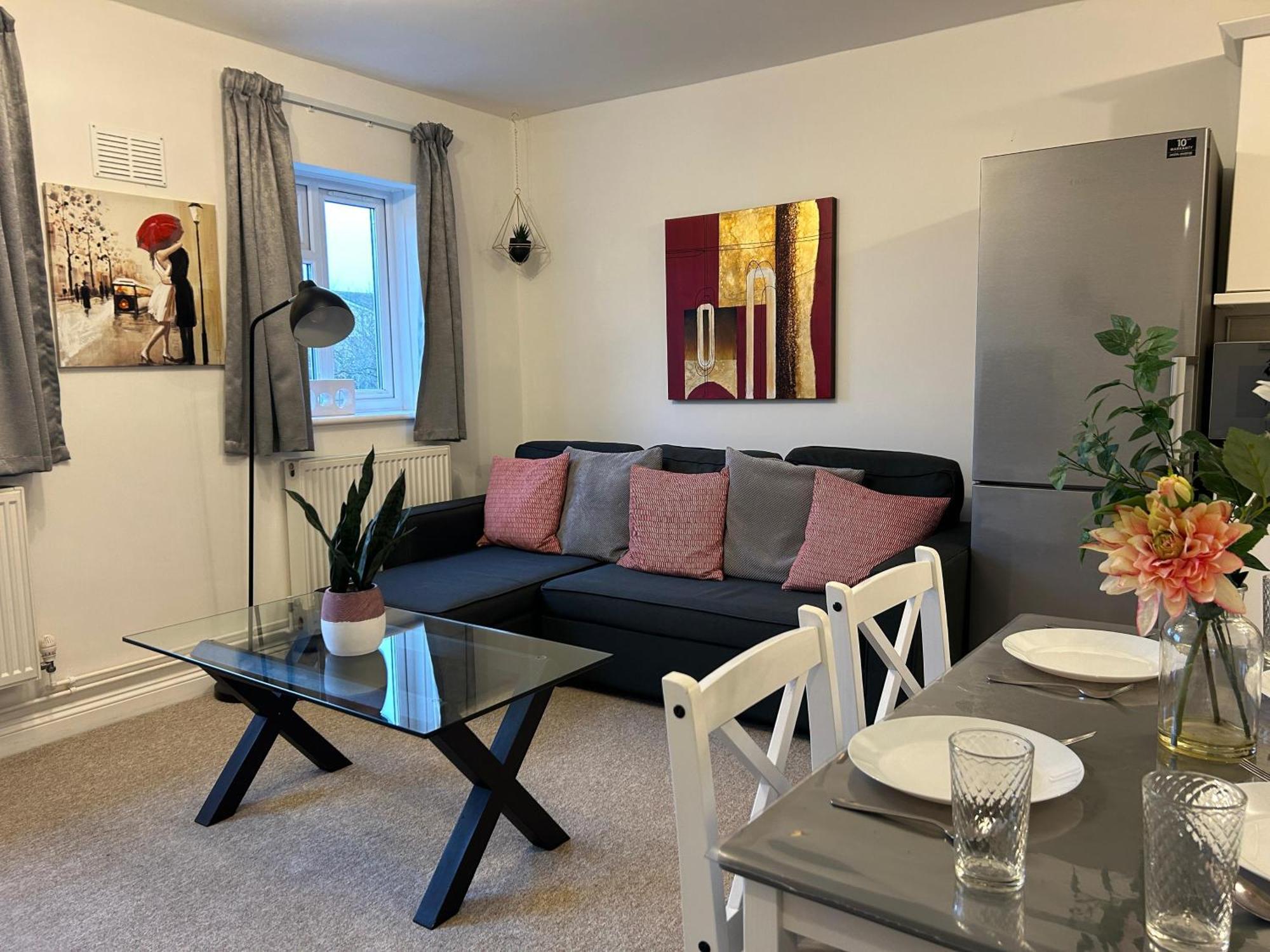 Lovely Serviced Apartment, Free Parking, Oxford Eksteriør billede